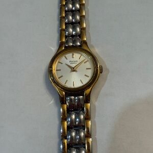 Vintage Pulsar two-tone (gold/silver)women‘s watch.
